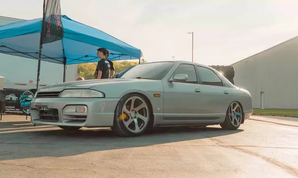 1997 Nissan Skyline R33 Sedan