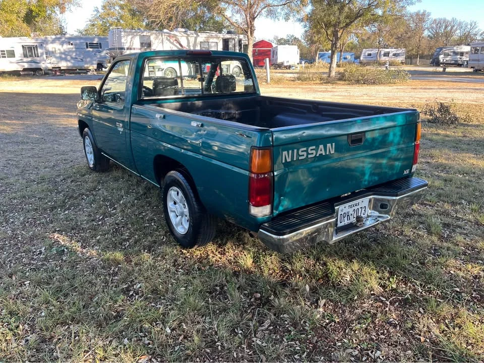 1997 Nissan Frontier 1st Gen - Image 8 of 9