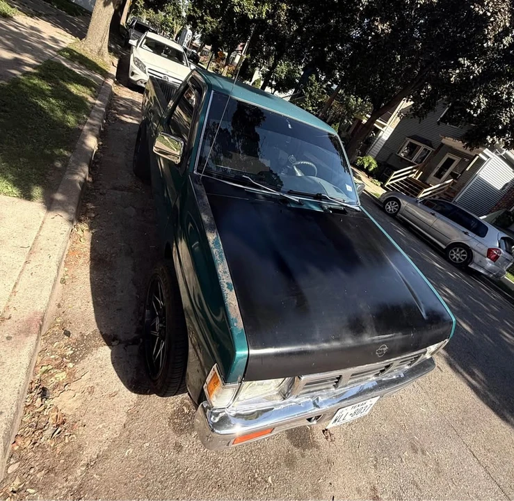 1997 Nissan Frontier 1st Gen - Image 2 of 5
