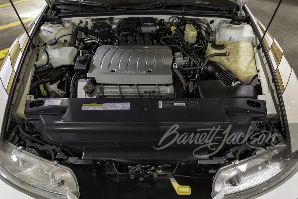 1997 Oldsmobile Aurora - Image 3 of 4