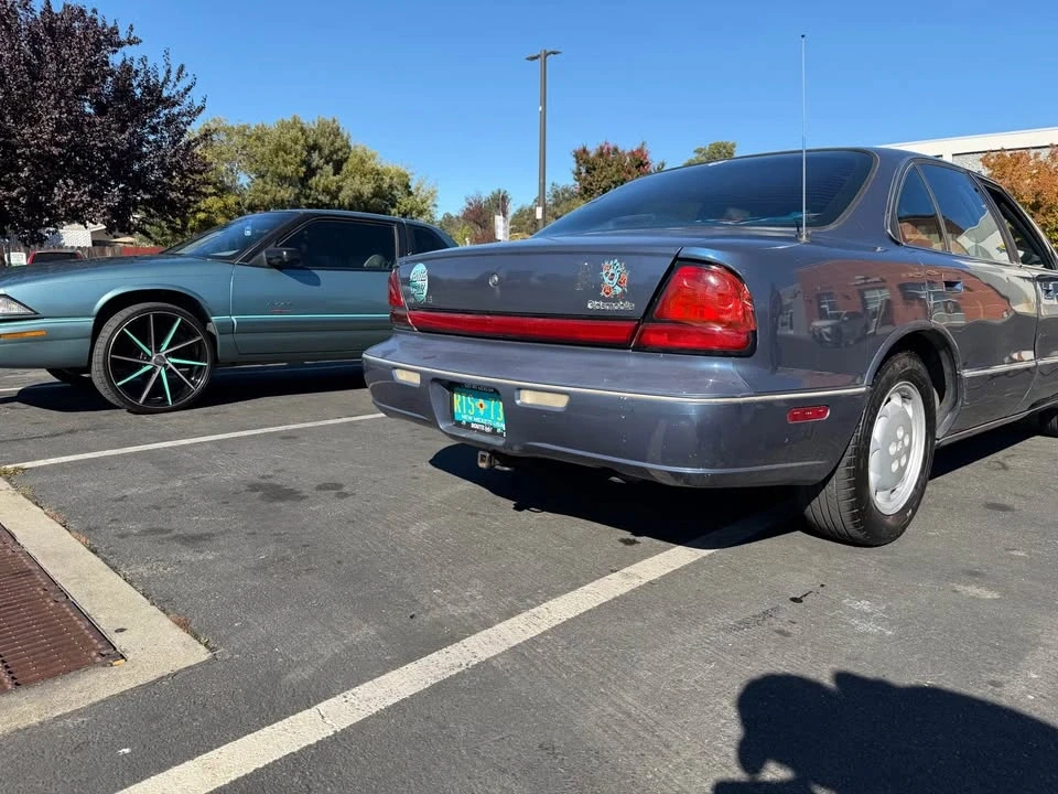 1997 Oldsmobile 88 - Image 4 of 8