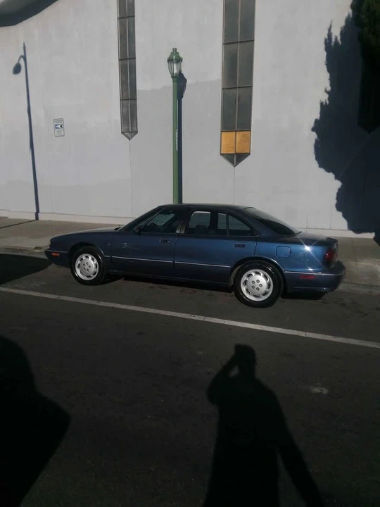 1997 Oldsmobile 88 - Image 5 of 8
