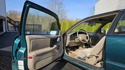 1997 Oldsmobile - Image 7 of 18