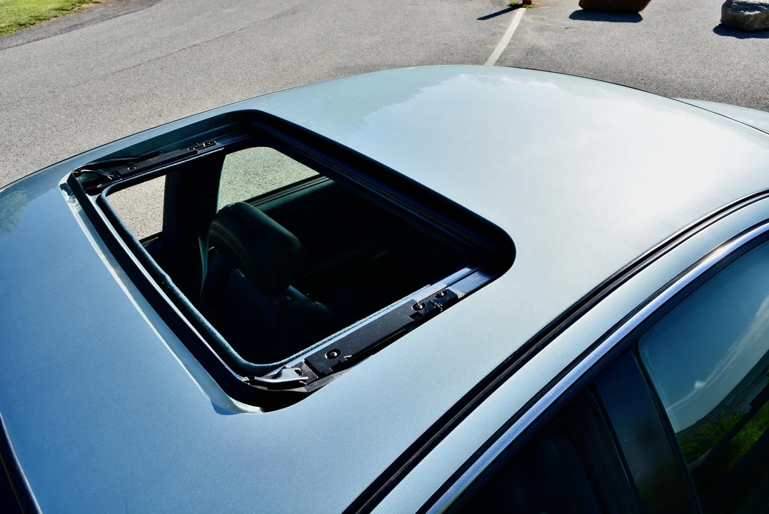 1997 Oldsmobile Aurora - Image 25 of 31
