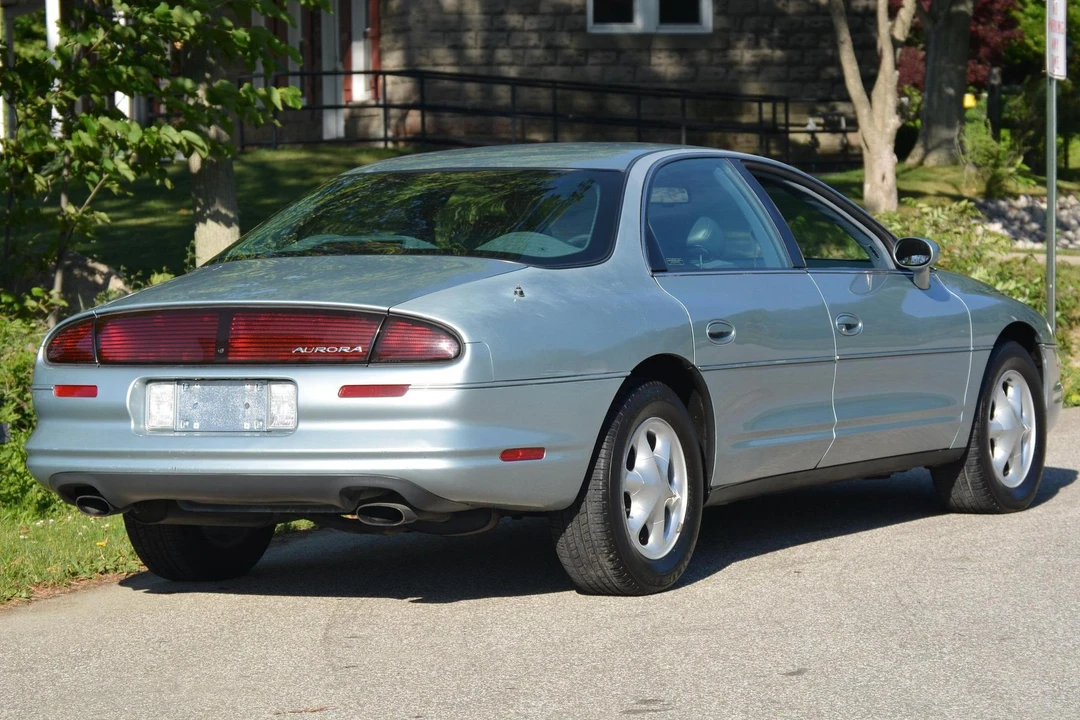 1997 Oldsmobile Aurora - Image 4 of 31