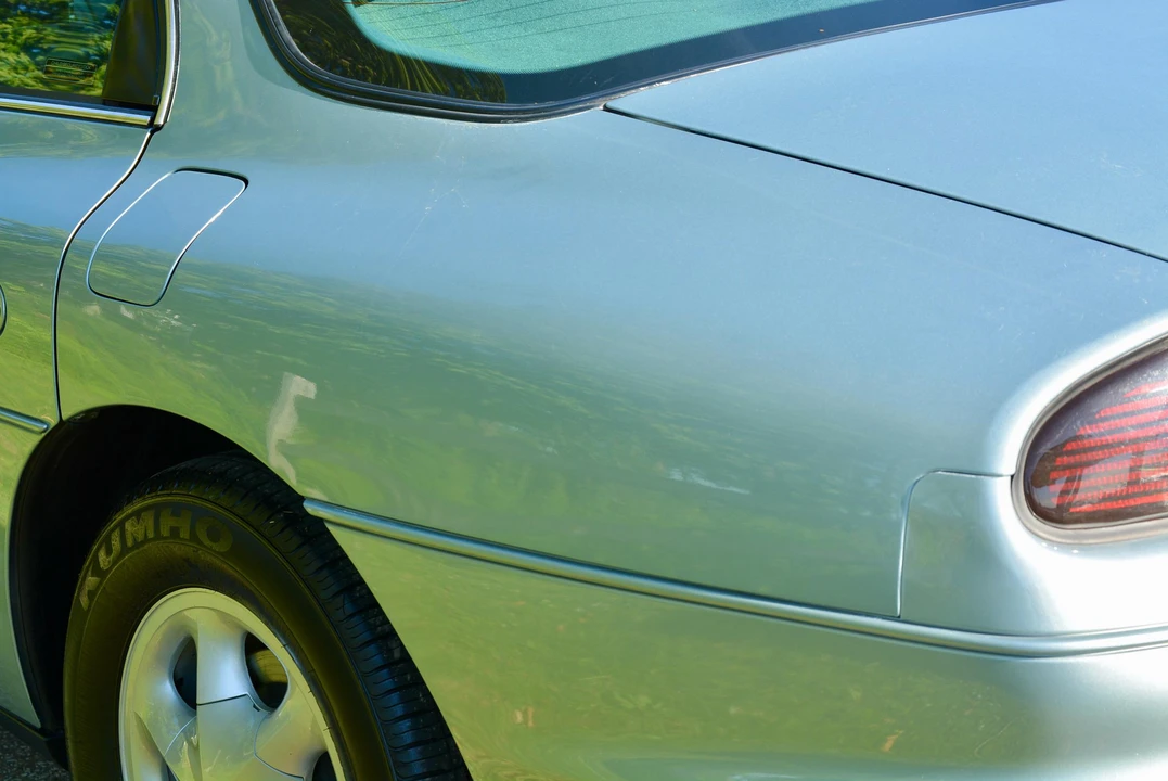 1997 Oldsmobile Aurora - Image 15 of 31