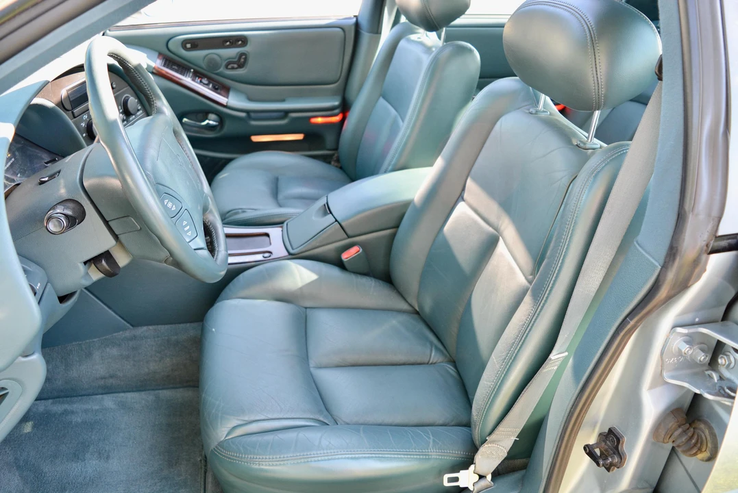 1997 Oldsmobile Aurora - Image 31 of 31