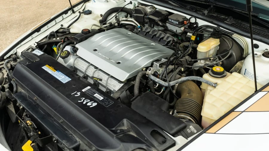 1997 Oldsmobile Aurora - Image 7 of 13