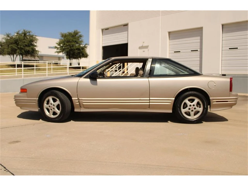 1997 Oldsmobile Cutlass Supreme - Image 6 of 31