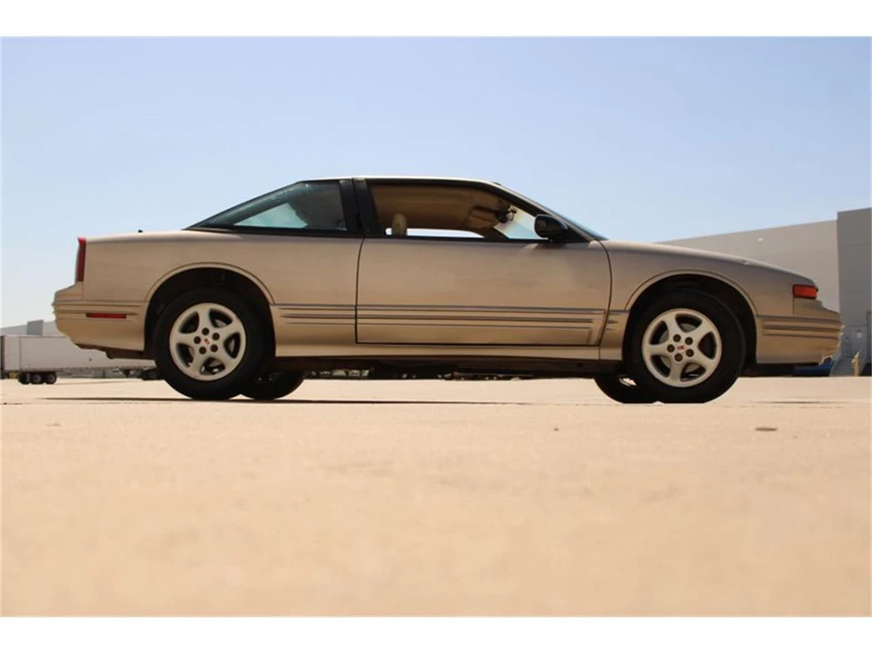 1997 Oldsmobile Cutlass Supreme - Image 19 of 31