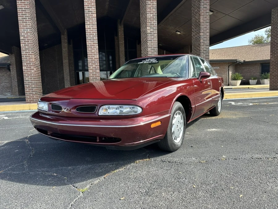 1997 Oldsmobile 88 - Image 6 of 14