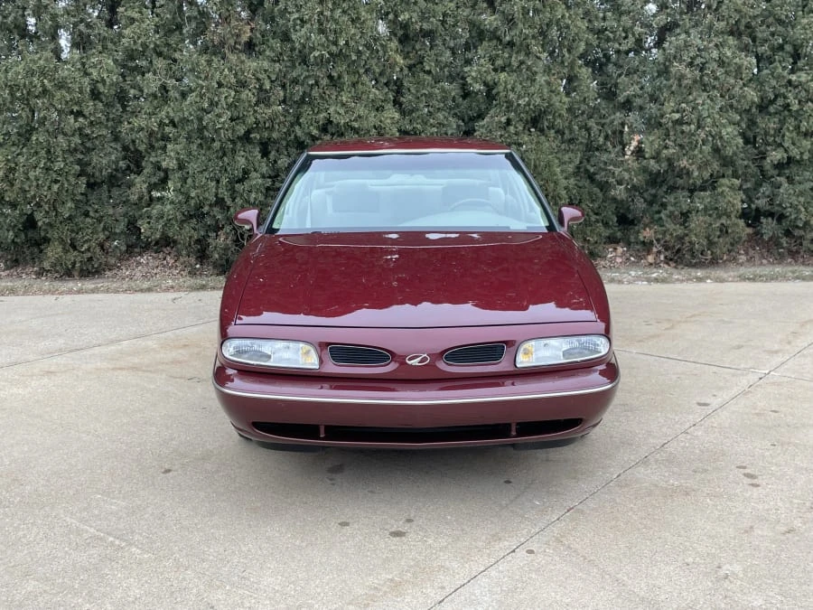 1997 Oldsmobile 88 - Image 4 of 28