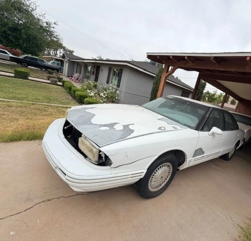 1997 Oldsmobile - Image 2 of 3