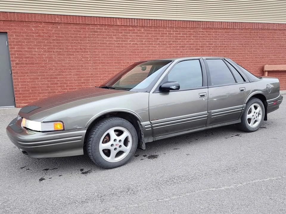1997 Oldsmobile Cutlass - Image 2 of 19