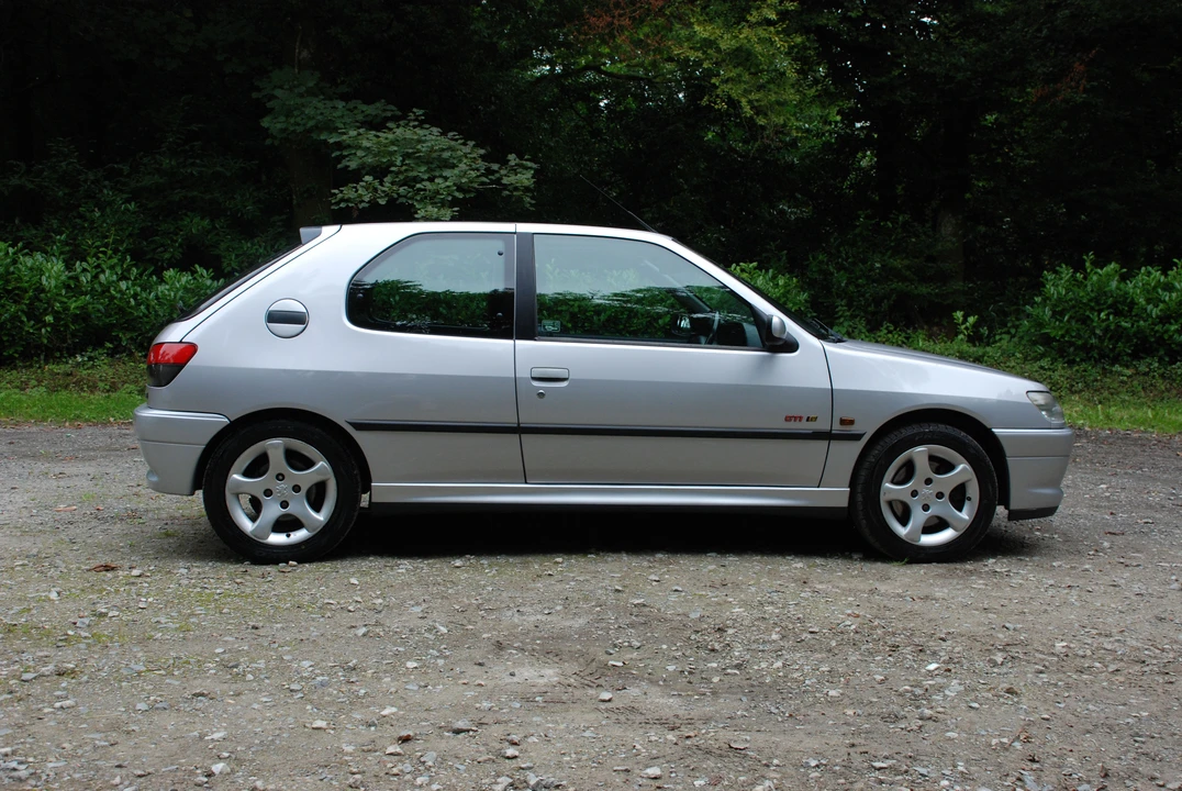 1997 Peugeot - Image 15 of 31