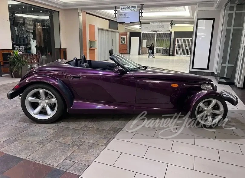 1997 Plymouth Prowler - Image 5 of 11