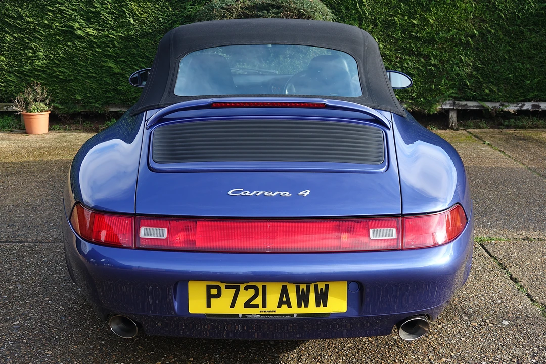 1997 Porsche 993 Carrera 4 - Image 15 of 17