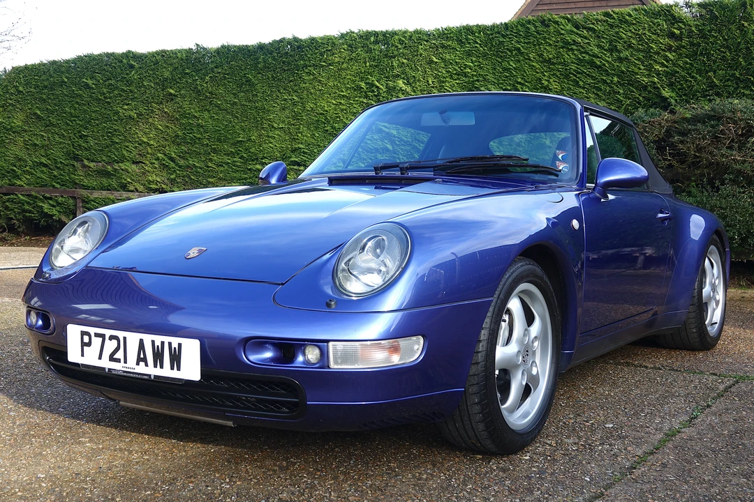 1997 Porsche 993 Carrera 4 - Image 9 of 17