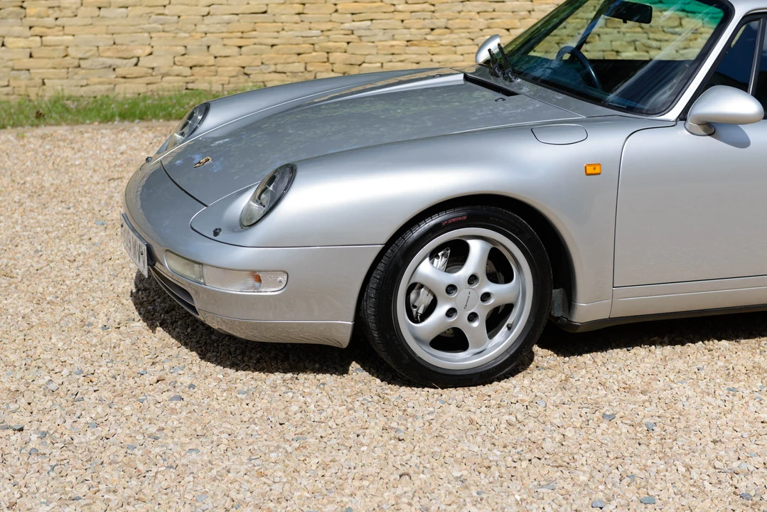 1997 Porsche 993 Carrera 4 - Image 6 of 31
