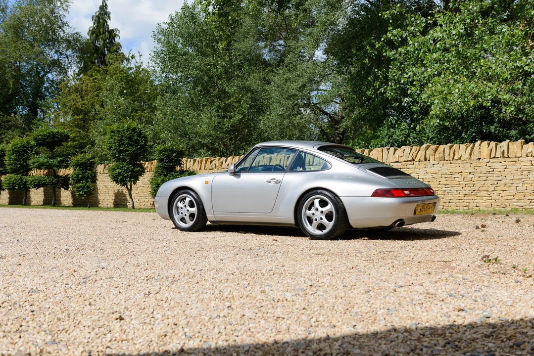 1997 Porsche 993 Carrera 4 - Image 14 of 31