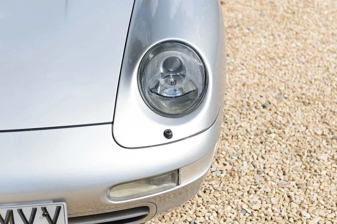 1997 Porsche 993 Carrera 4 - Image 20 of 31
