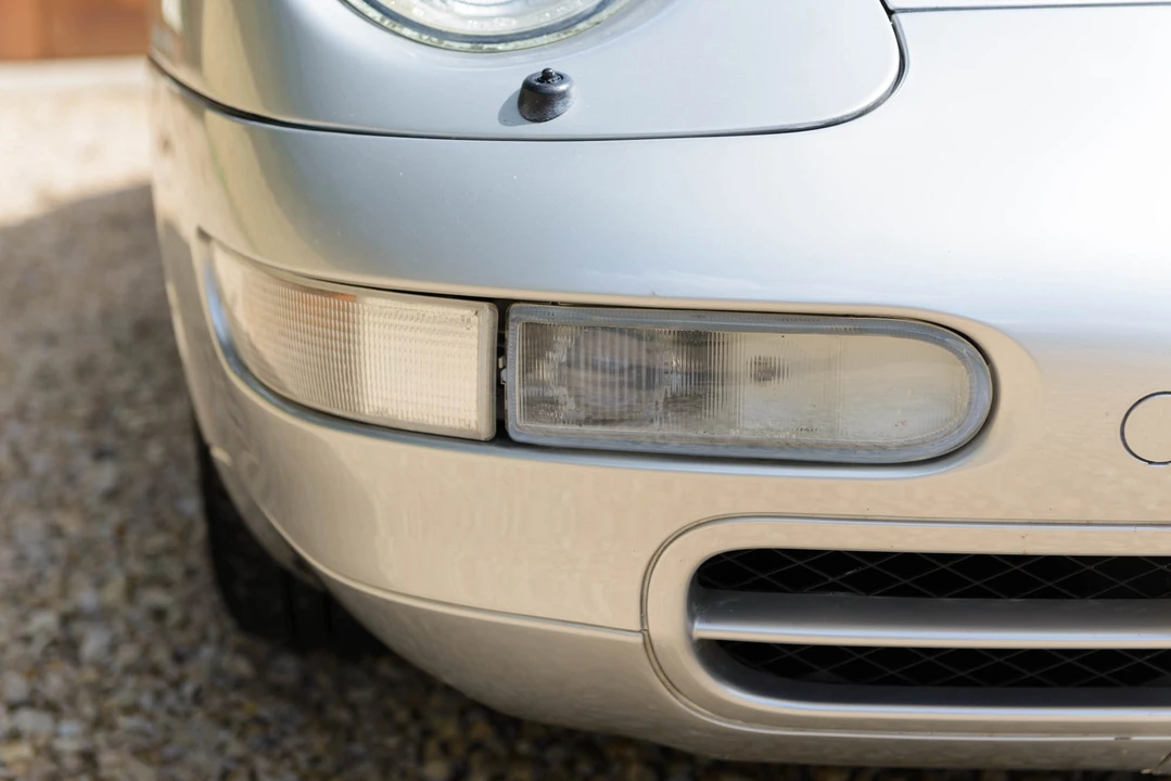 1997 Porsche 993 Carrera 4 - Image 22 of 31