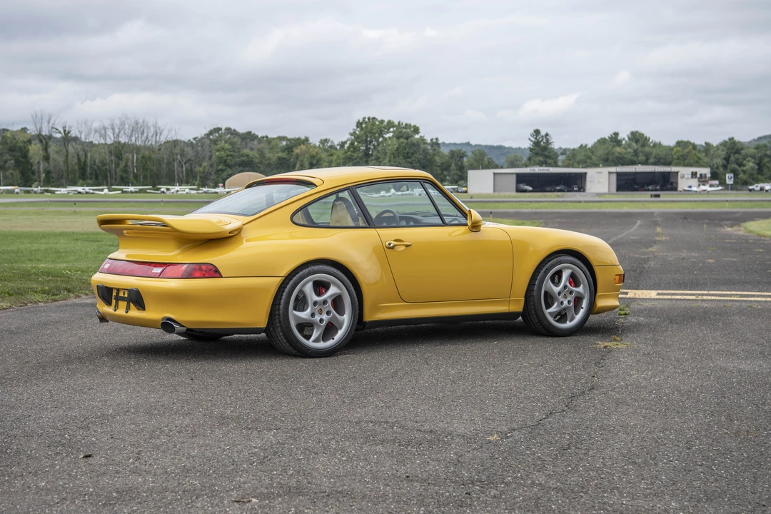 1997 Porsche 993 Carrera 4S - Image 8 of 31