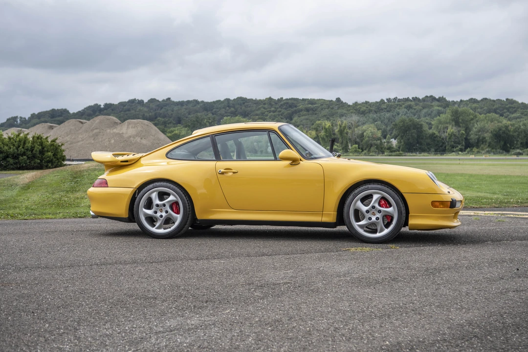 1997 Porsche 993 Carrera 4S - Image 10 of 31