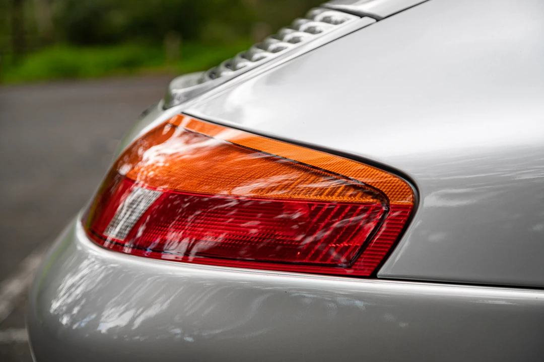 1997 Porsche 996 Carrera - Image 17 of 31