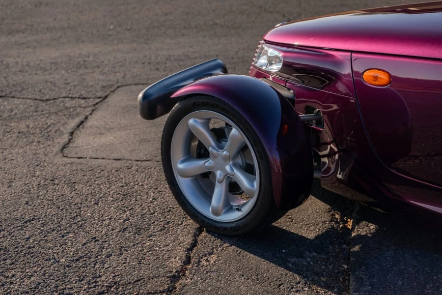 1997 Plymouth Prowler - Image 15 of 31