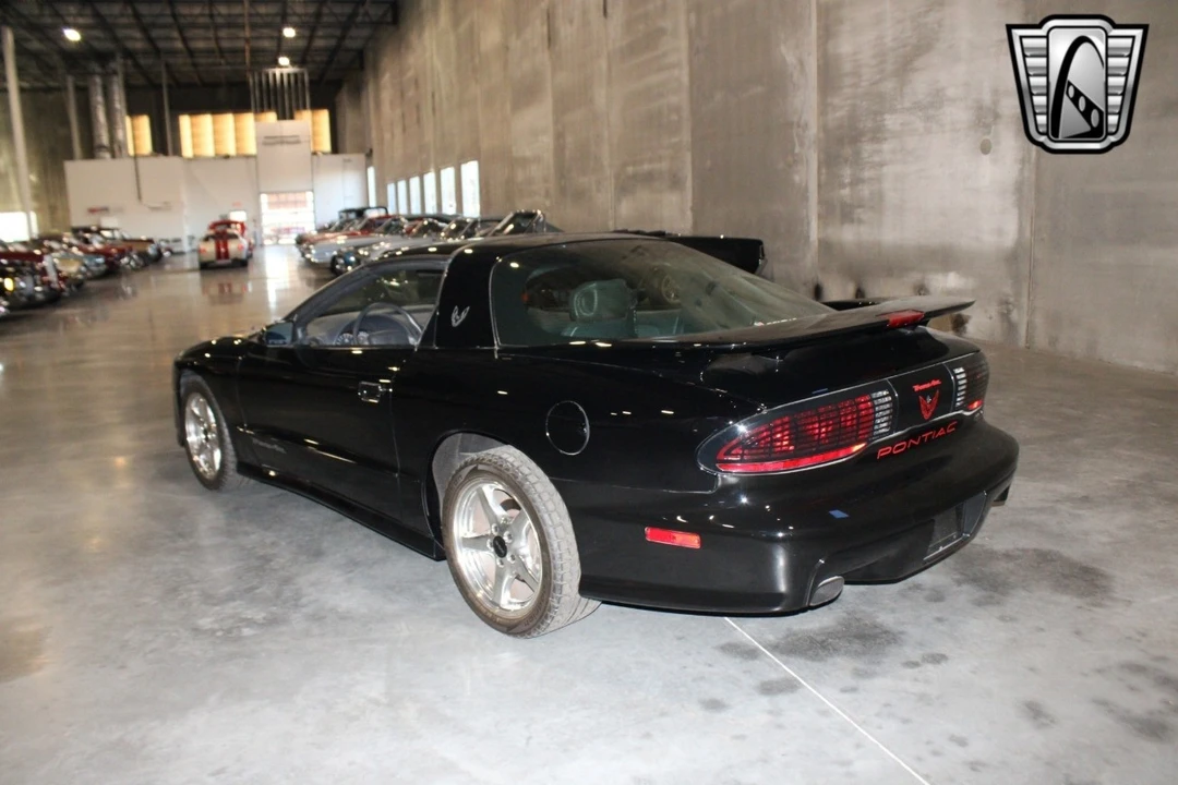 1997 Pontiac Firebird 4th Gen - Image 4 of 21