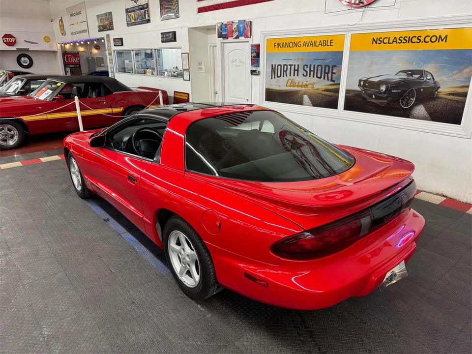 1997 Pontiac Firebird 4th Gen - Image 4 of 31