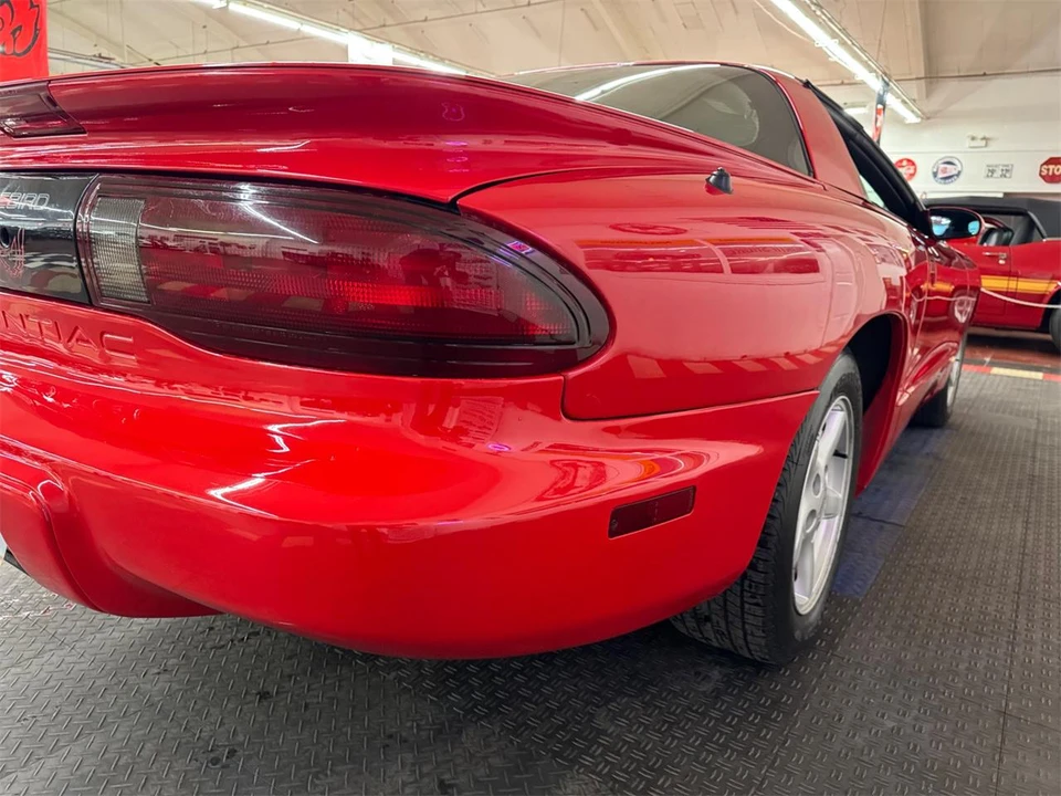 1997 Pontiac Firebird 4th Gen - Image 29 of 31