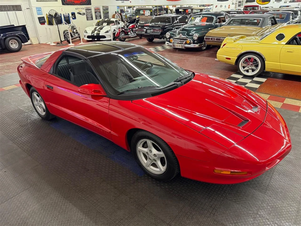 1997 Pontiac Firebird 4th Gen - Image 30 of 31
