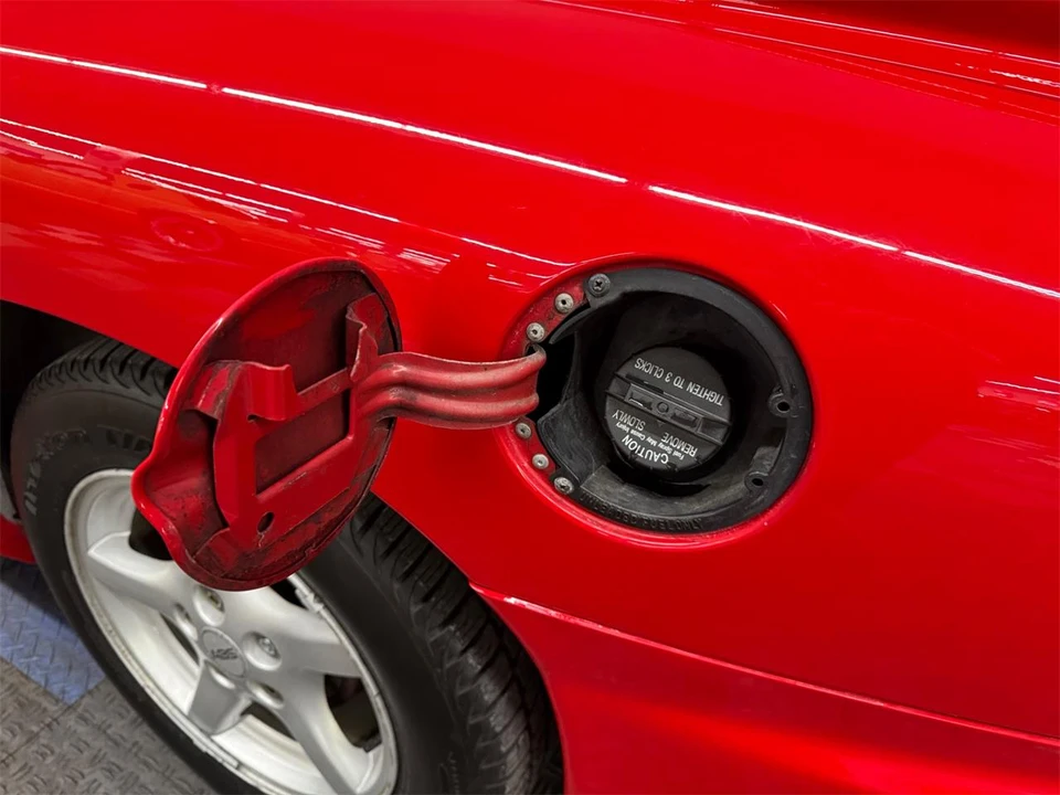 1997 Pontiac Firebird 4th Gen - Image 21 of 31