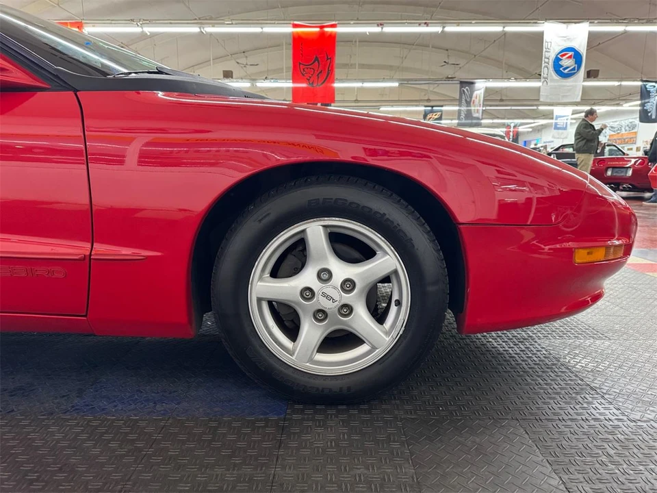 1997 Pontiac Firebird 4th Gen - Image 27 of 31