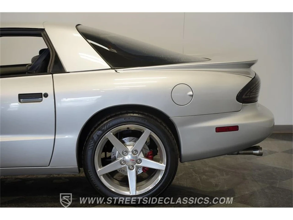 1997 Pontiac Firebird 4th Gen - Image 25 of 31