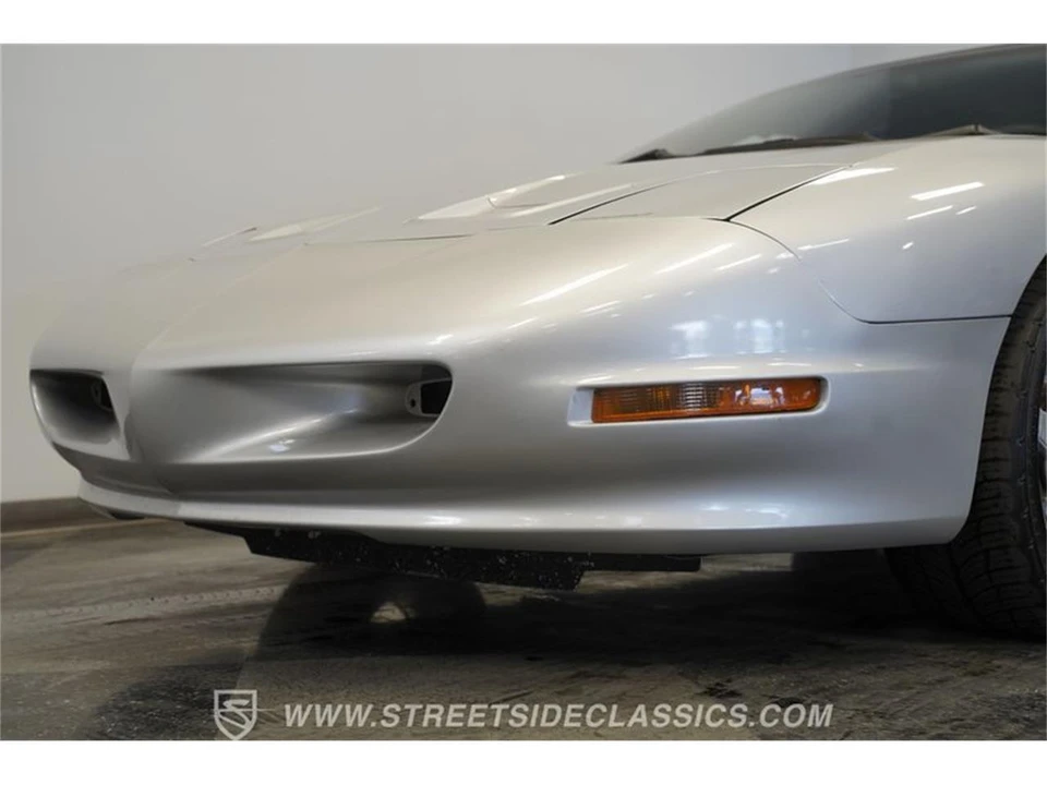 1997 Pontiac Firebird 4th Gen - Image 21 of 31