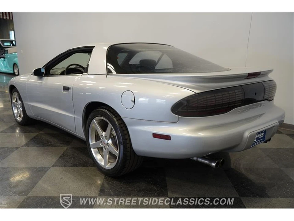 1997 Pontiac Firebird 4th Gen - Image 9 of 31