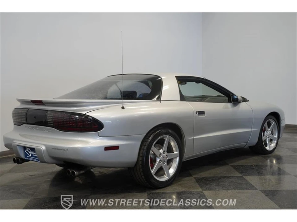 1997 Pontiac Firebird 4th Gen - Image 12 of 31