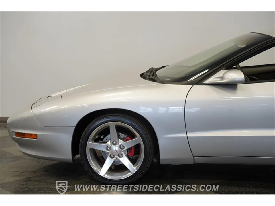 1997 Pontiac Firebird 4th Gen - Image 24 of 31