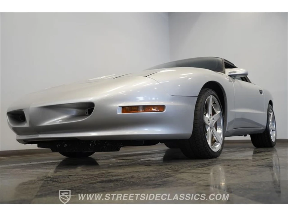 1997 Pontiac Firebird 4th Gen - Image 20 of 31
