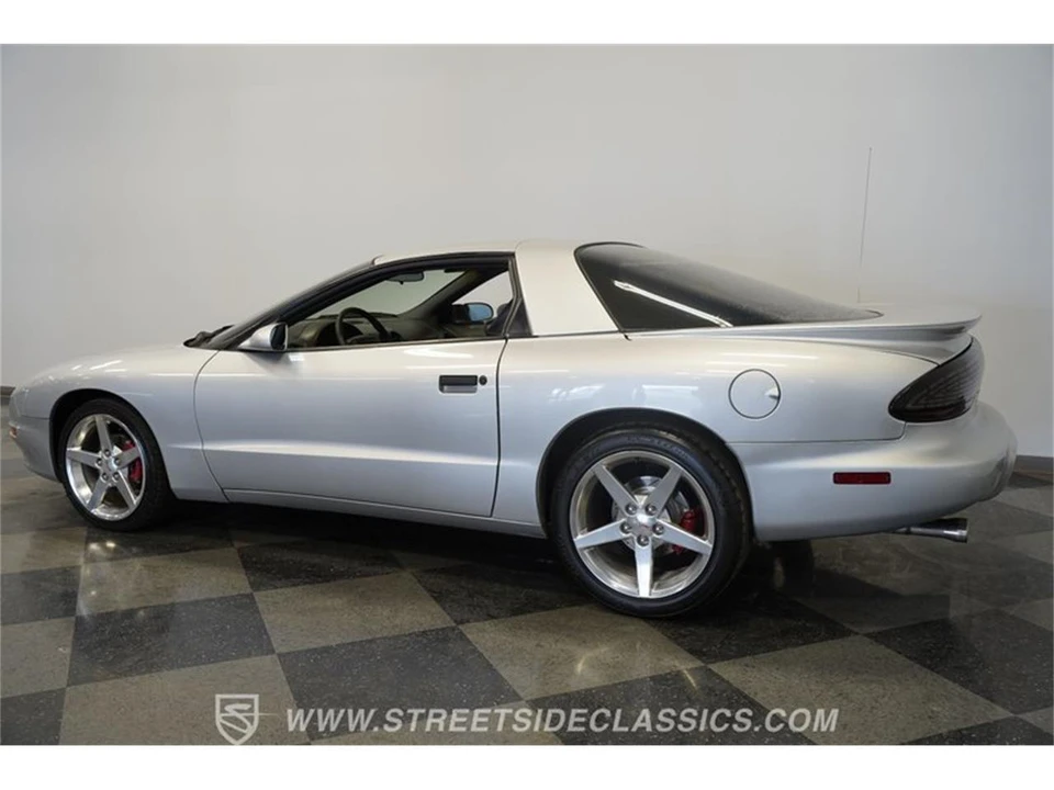 1997 Pontiac Firebird 4th Gen - Image 8 of 31