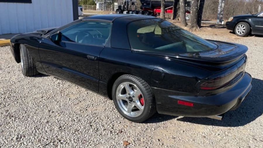 1997 Pontiac Firebird 4th Gen - Image 2 of 6