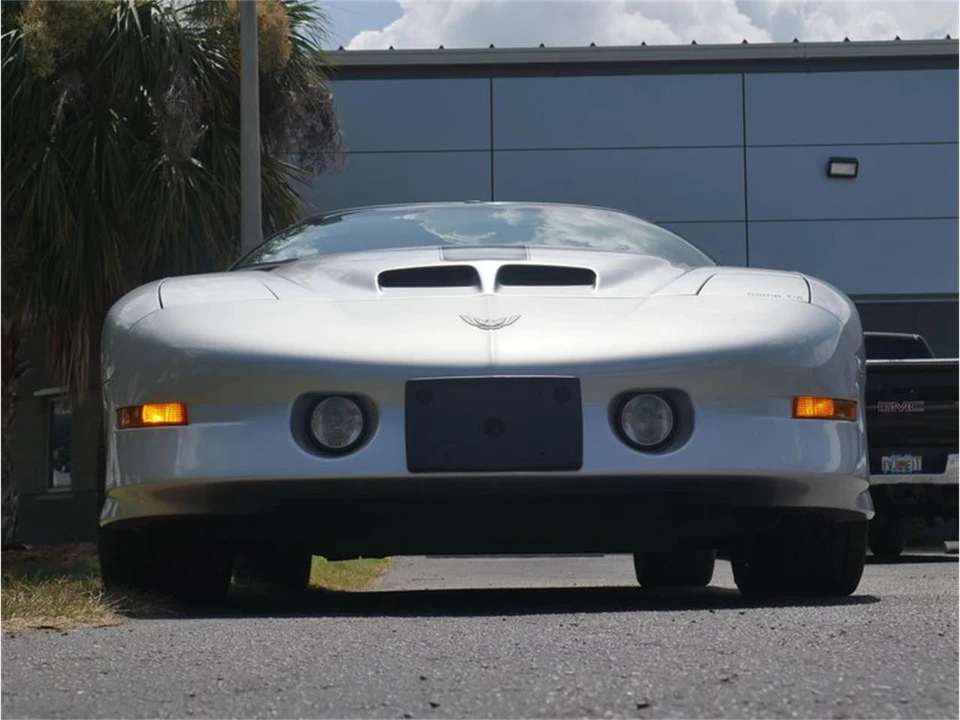 1997 Pontiac Firebird 4th Gen - Image 24 of 31