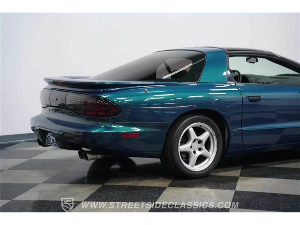1997 Pontiac Firebird 4th Gen - Image 25 of 31