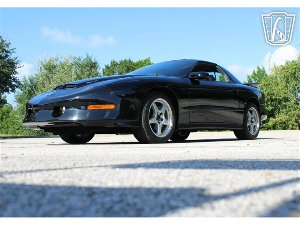 1997 Pontiac Firebird 4th Gen - Image 11 of 31