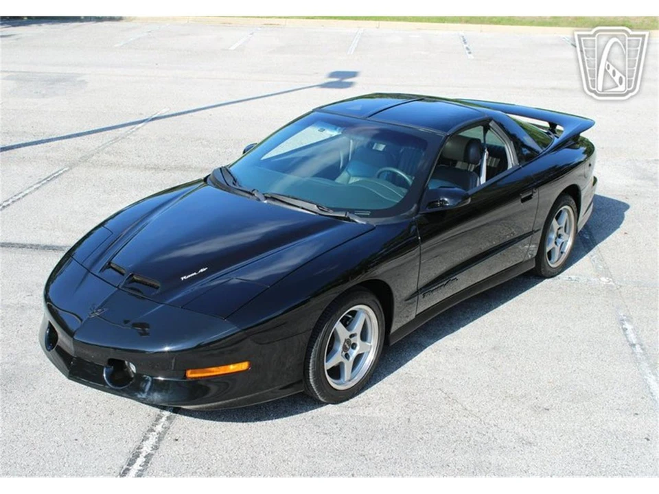 1997 Pontiac Firebird 4th Gen - Image 9 of 31