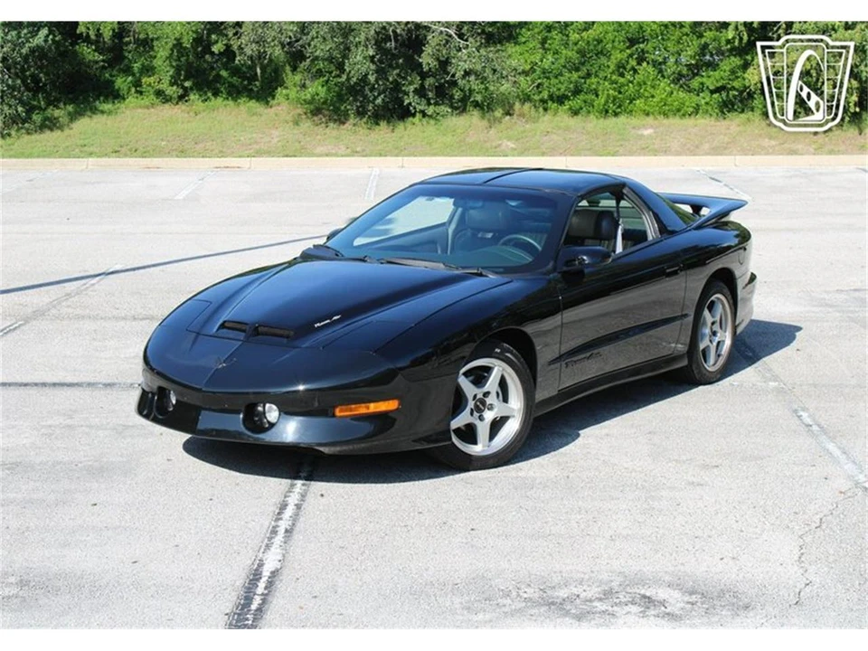 1997 Pontiac Firebird 4th Gen - Image 4 of 31