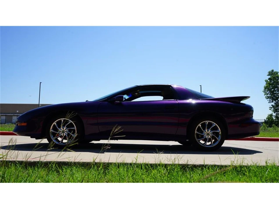 1997 Pontiac Firebird 4th Gen - Image 7 of 31